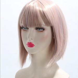Pastel blond/pink synthetic wig